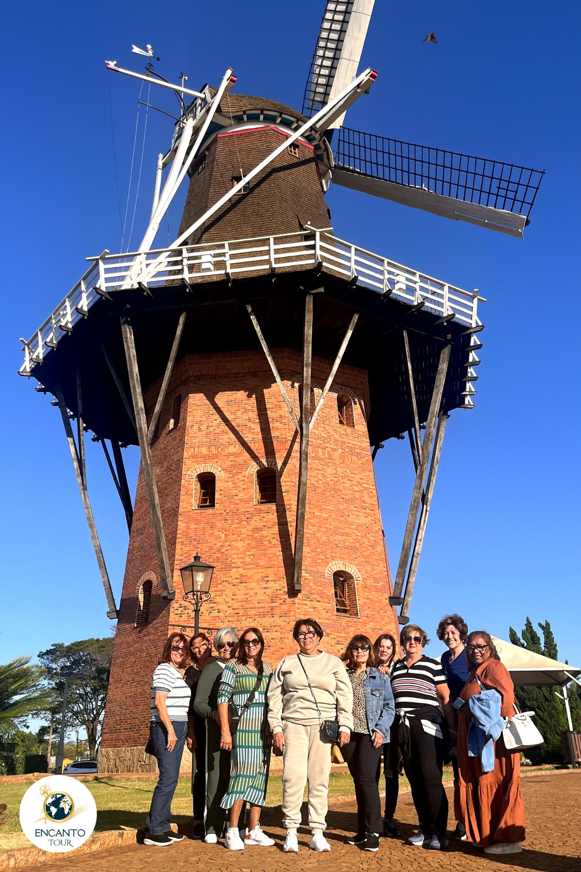 Grupo da Encanto Tour em Holambra